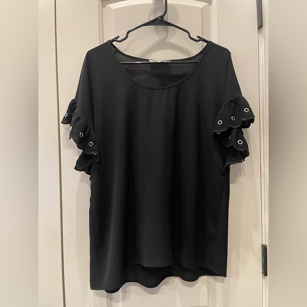 Michael Kors scalloped sleeve black top large blouse